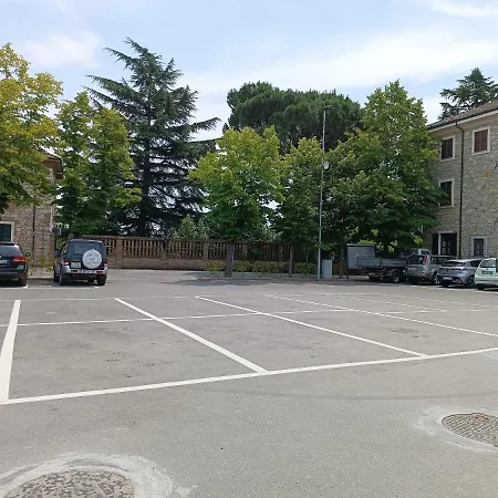 בית נופש Le Calendule,relax & Wine *