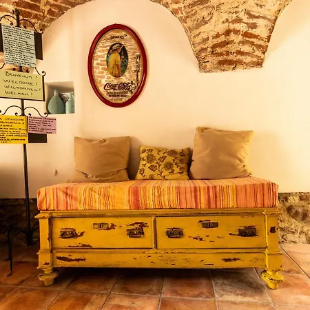 בית נופש Le Calendule,relax & Wine *